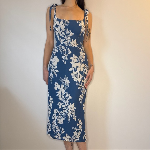 Reformation Dresses & Skirts - Reformation Blue and White Midi Dress (4)